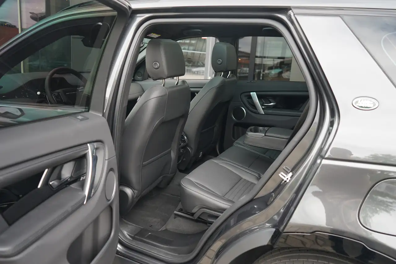 Land Rover Discovery Sport 2026