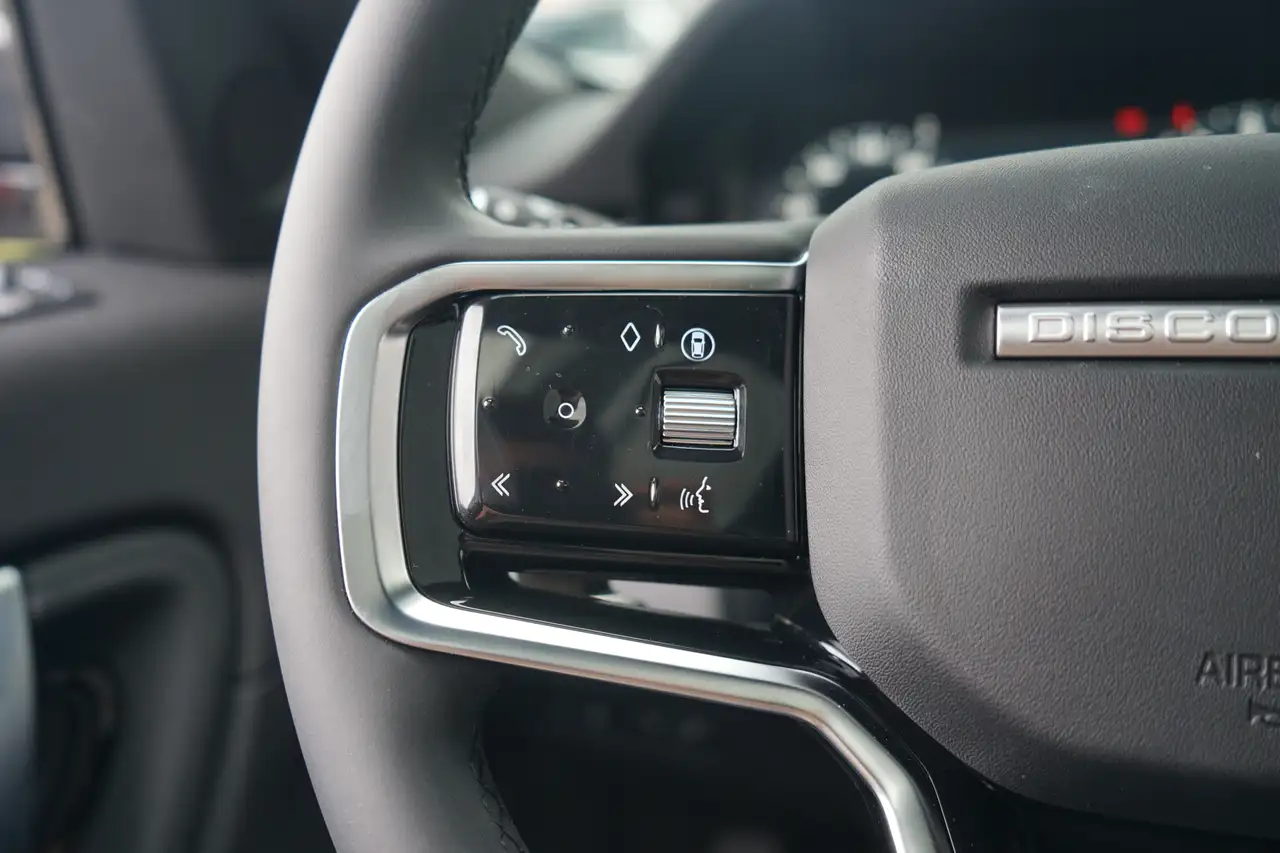 Land Rover Discovery Sport 2026 — фото 16