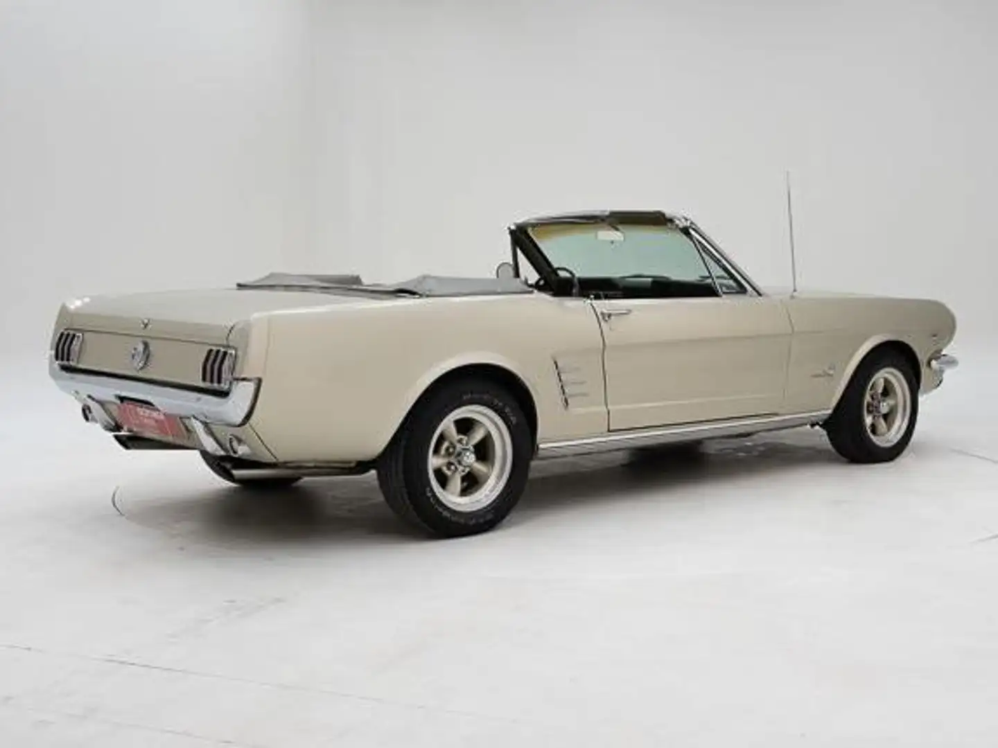 Ford Mustang Convertible V8 '66 CH4591 Beige - 2
