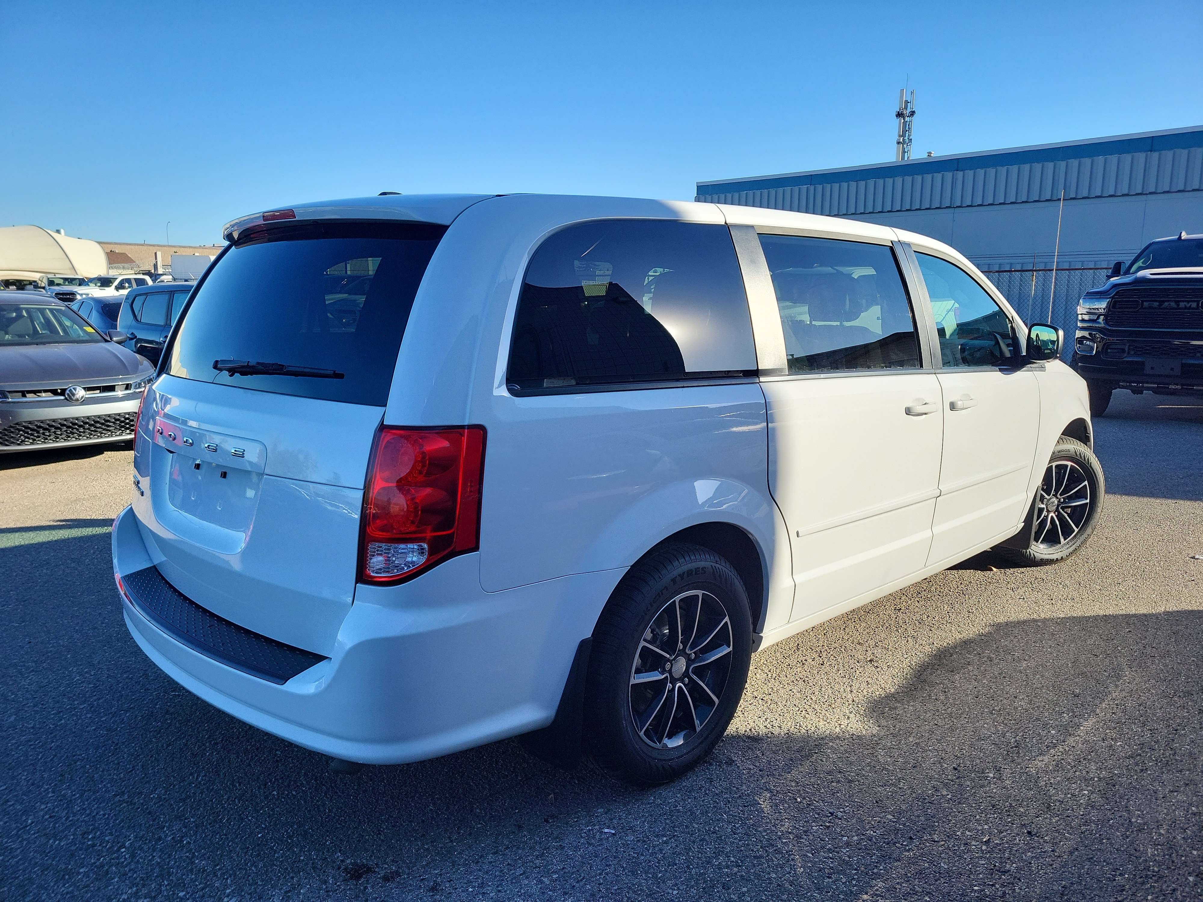 2017 Dodge Grand Caravan Passenger Van