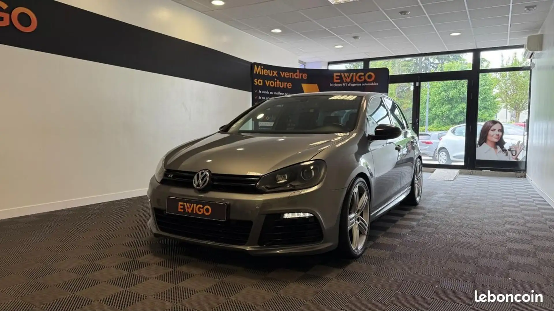Volkswagen Golf 2.0 TSI 270 R 4 MOTION DSG6 Grau - 2