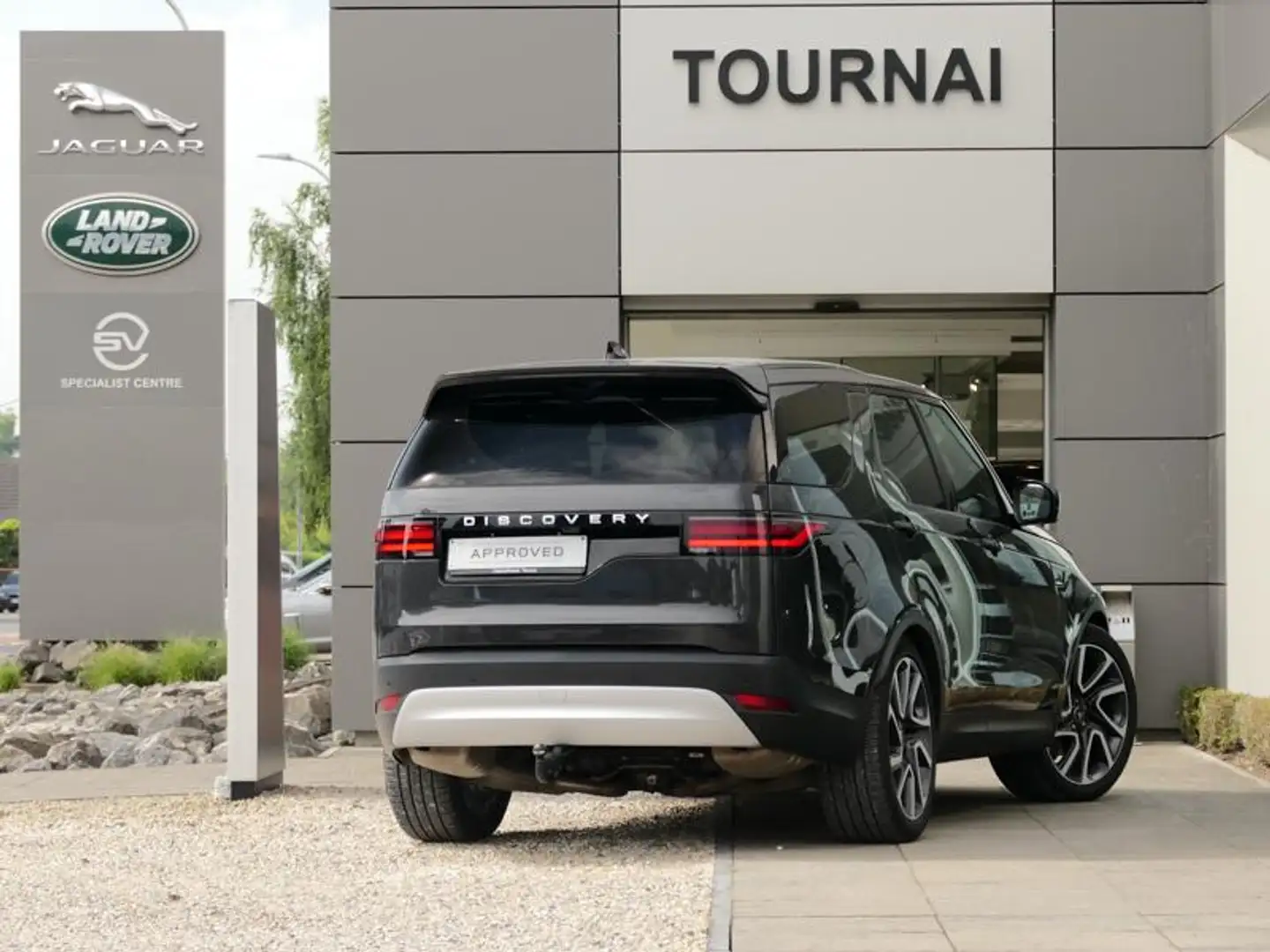 Land Rover Discovery D250 S AWD Auto. 25MY Grijs - 2