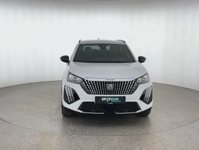 Peugeot 2008 view 2