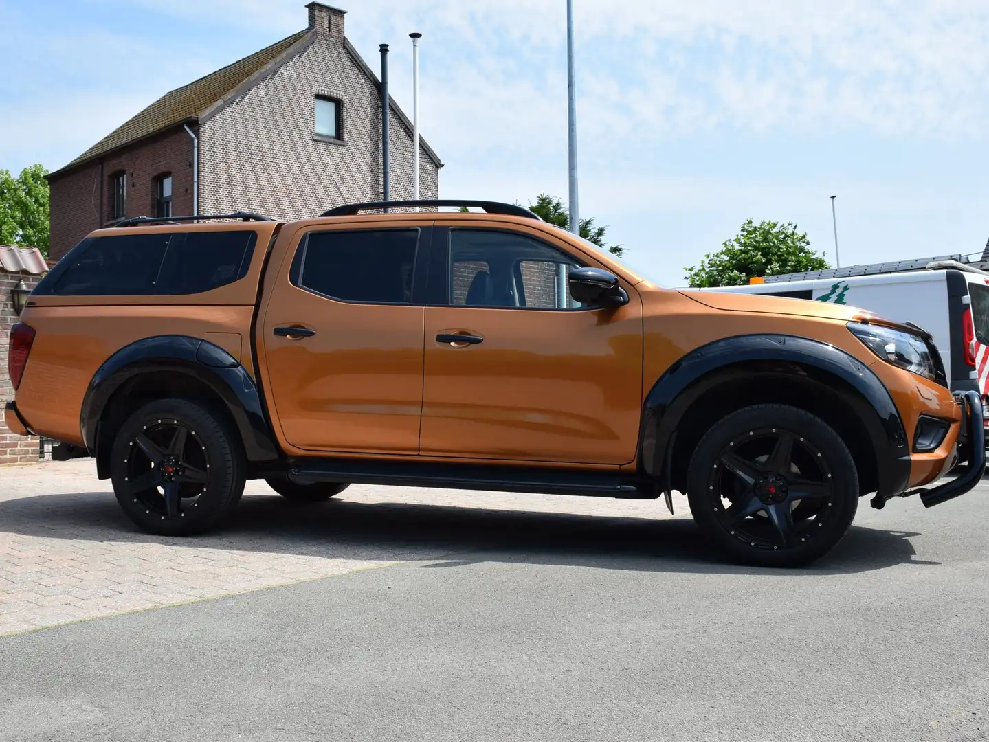 Nissan NP300 NP300 Navara DC Autm. Tekna Bronze - 2