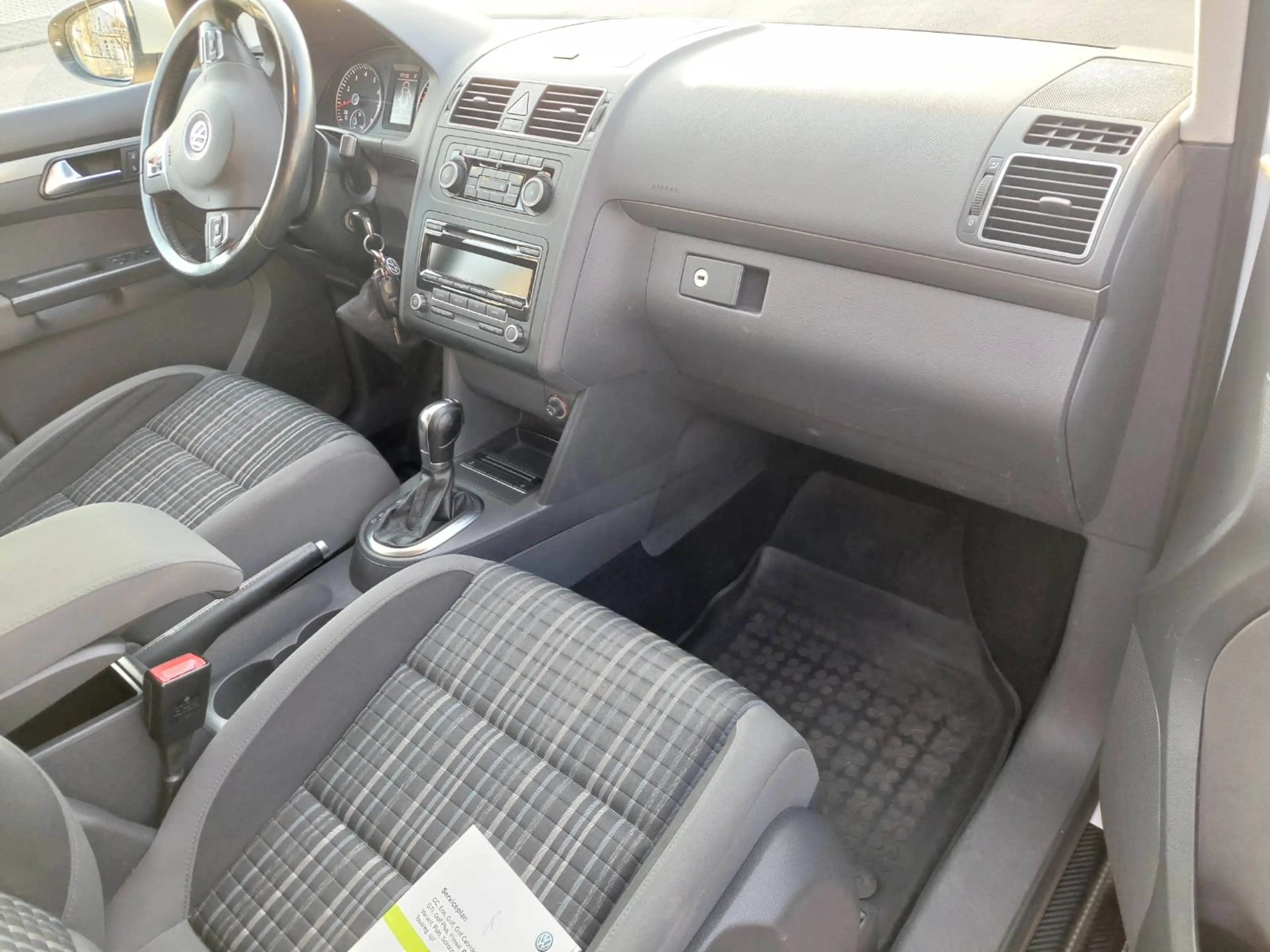 Volkswagen Cross Touran CrossTouran — photo 7