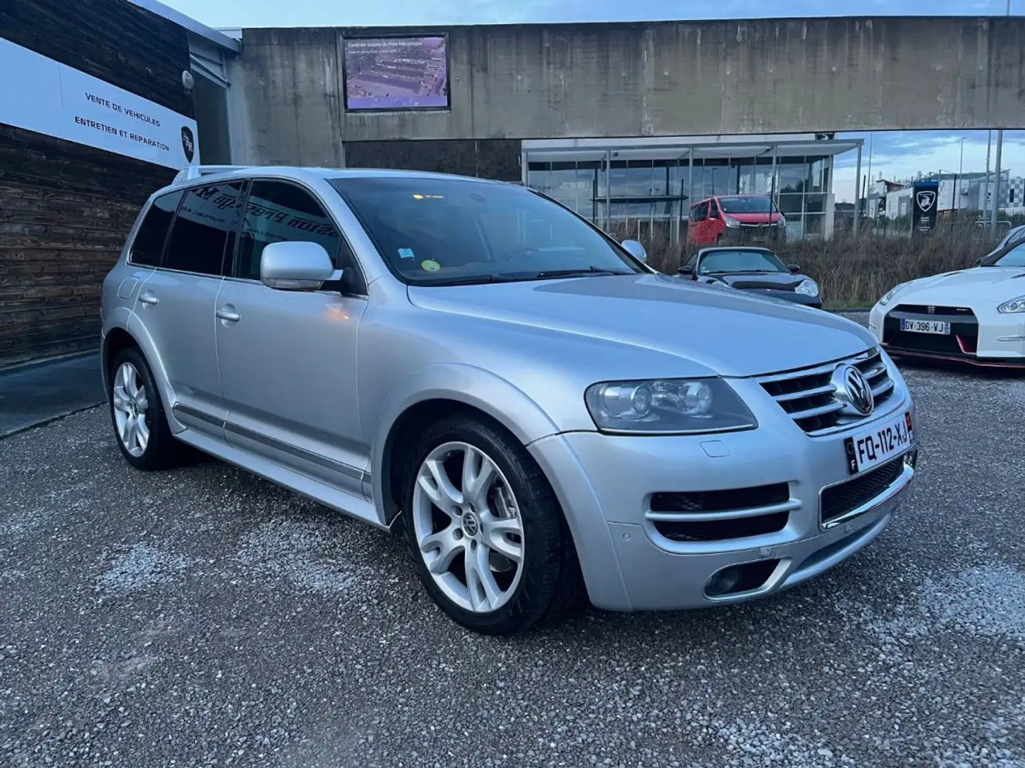 Volkswagen Touareg W12 6.0L 450cv Grau - 2