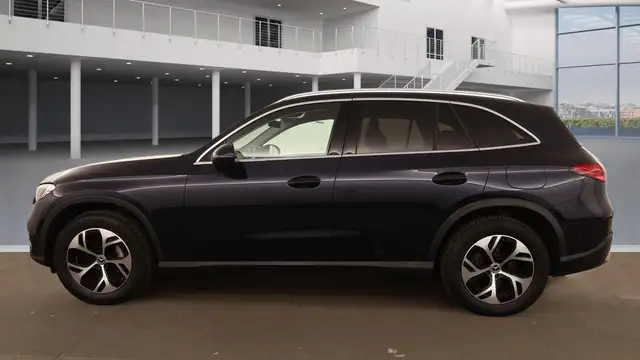Mercedes-Benz GLC view 6