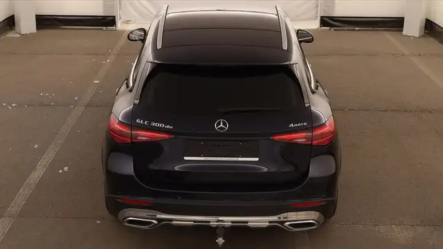 Mercedes-Benz GLC view 8