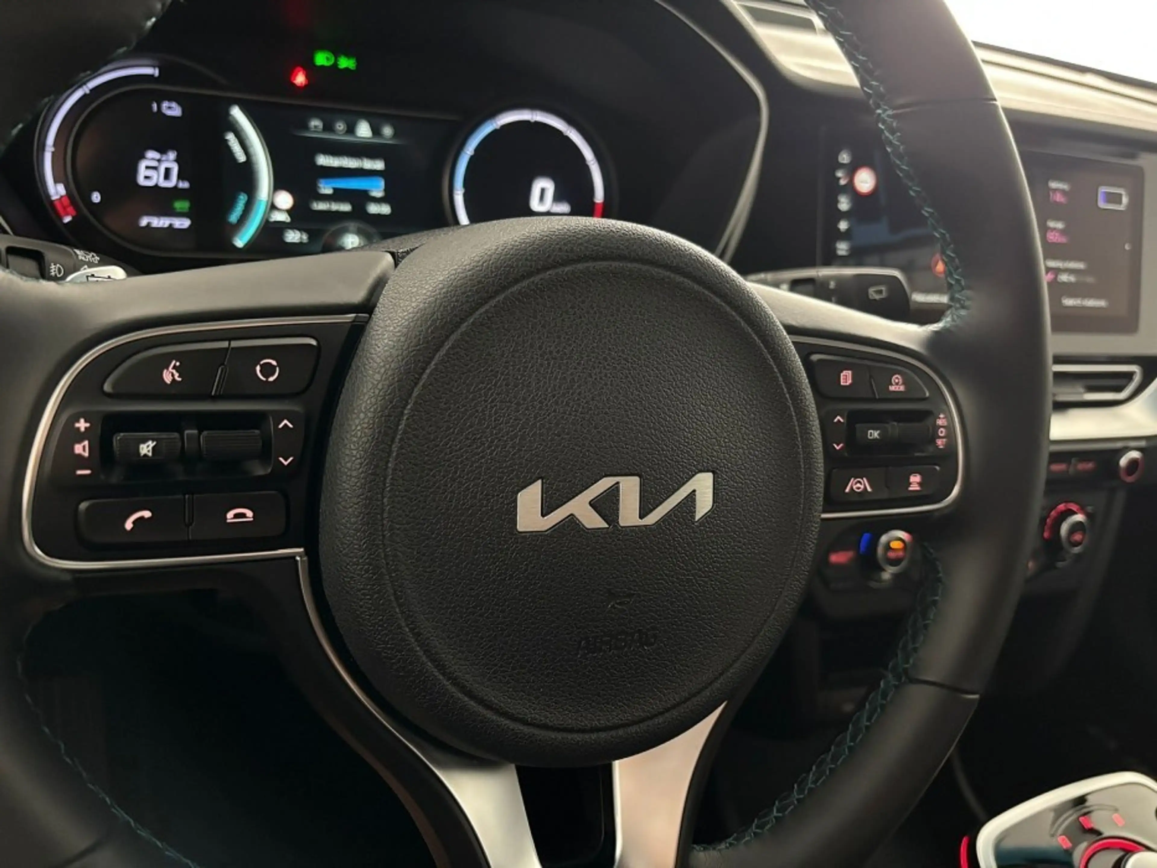 Kia e-Niro Edition 64 kWh | NAVI | CAMERA | Half LEDER — photo 8