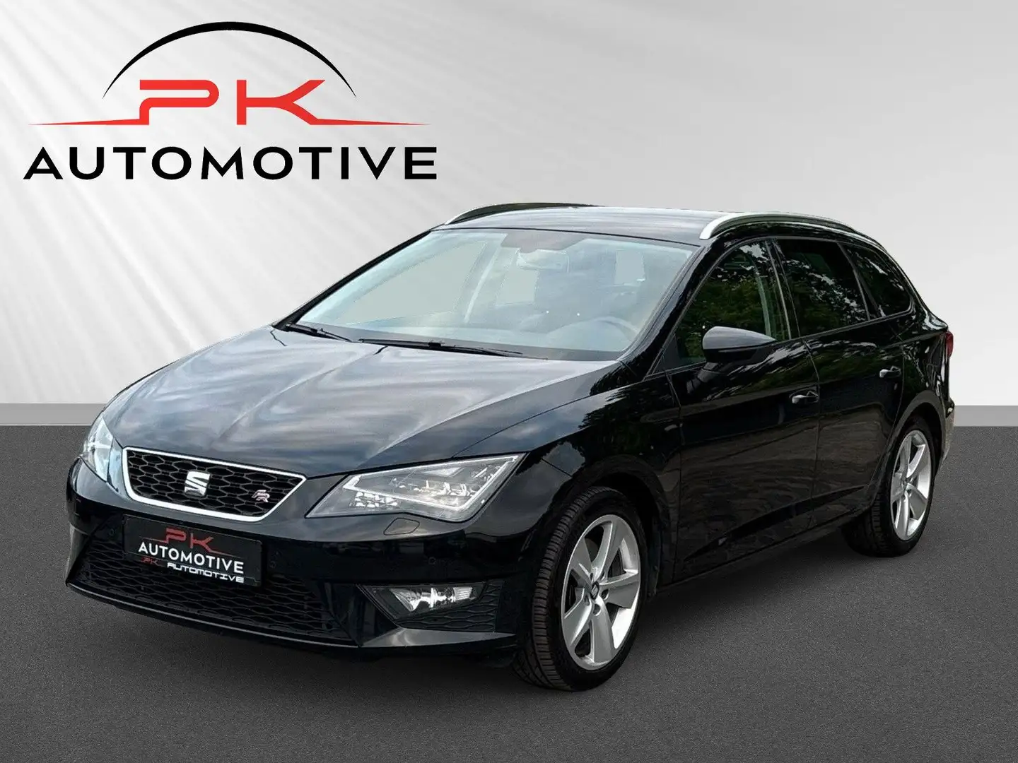 SEAT Leon ST FR 2.0TDI*DSG*LED*NAVI*ZAHNRIEMEN*NEU Schwarz - 1