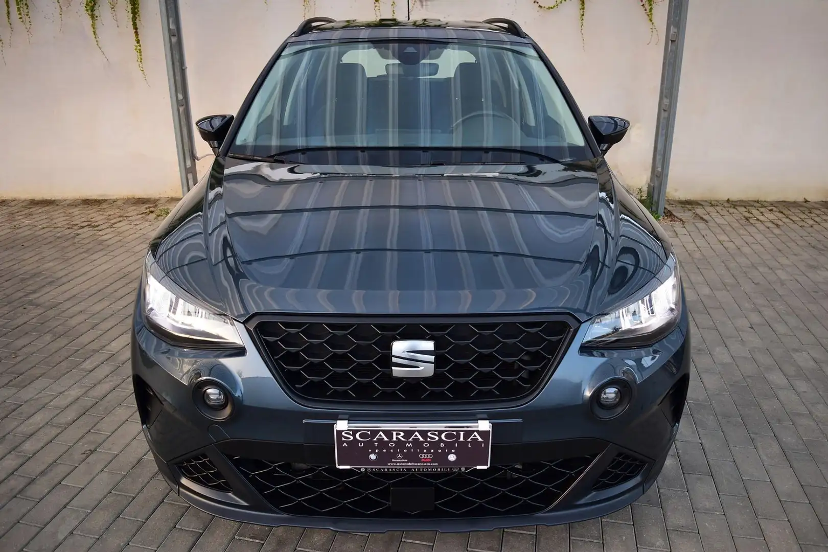 SEAT Arona 1.0 EcoTSI 110 cv Style - Restyling - EcoLED Grigio - 2