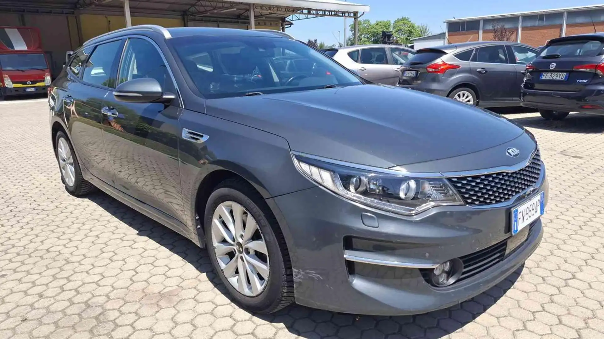 Kia Optima 1.7 CRDi Stop&Go DCT7 Sportswagon GT Line Grigio - 2