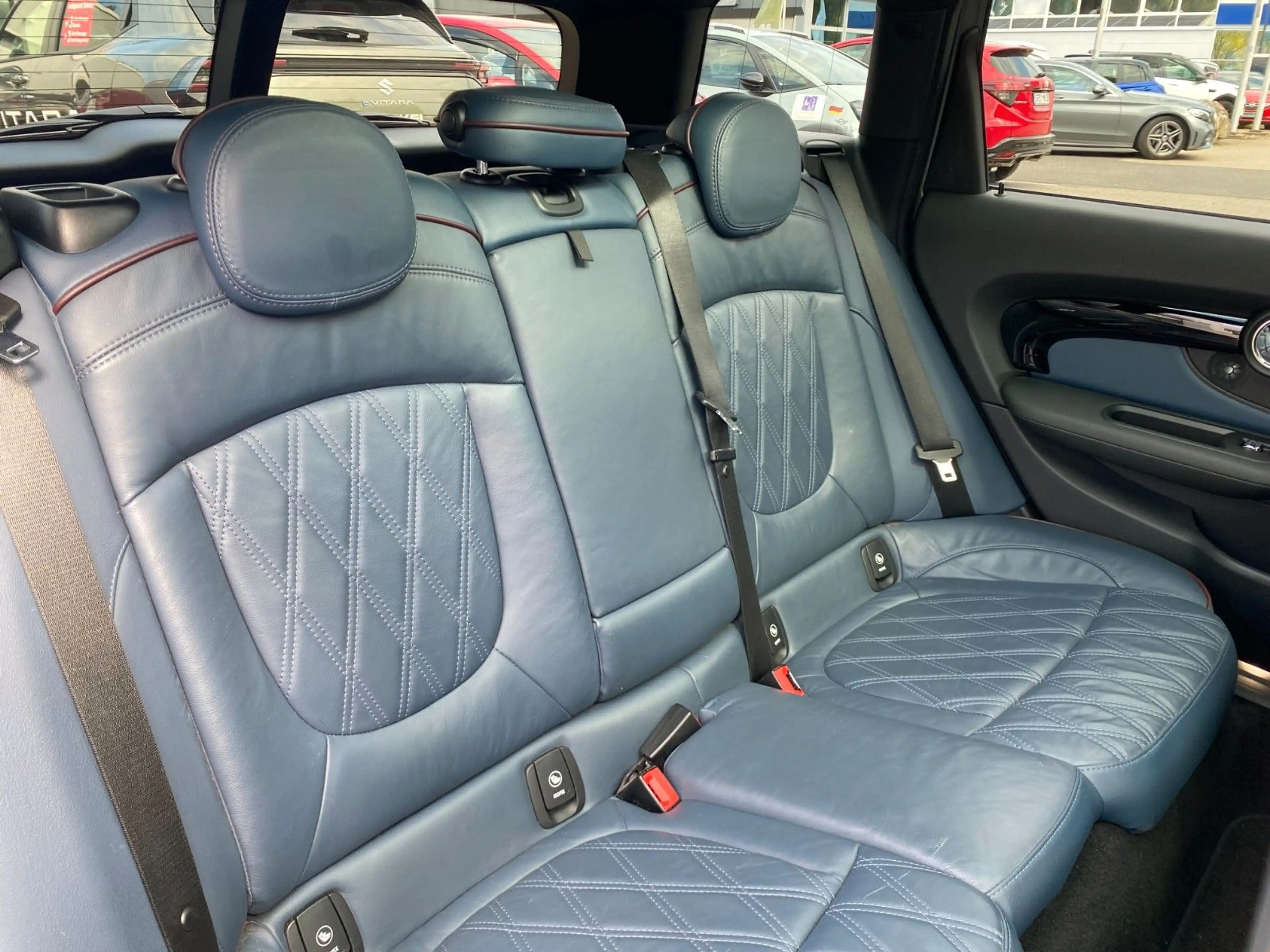 MINI John Cooper Works Clubman John Cooper Works All4 — photo 9