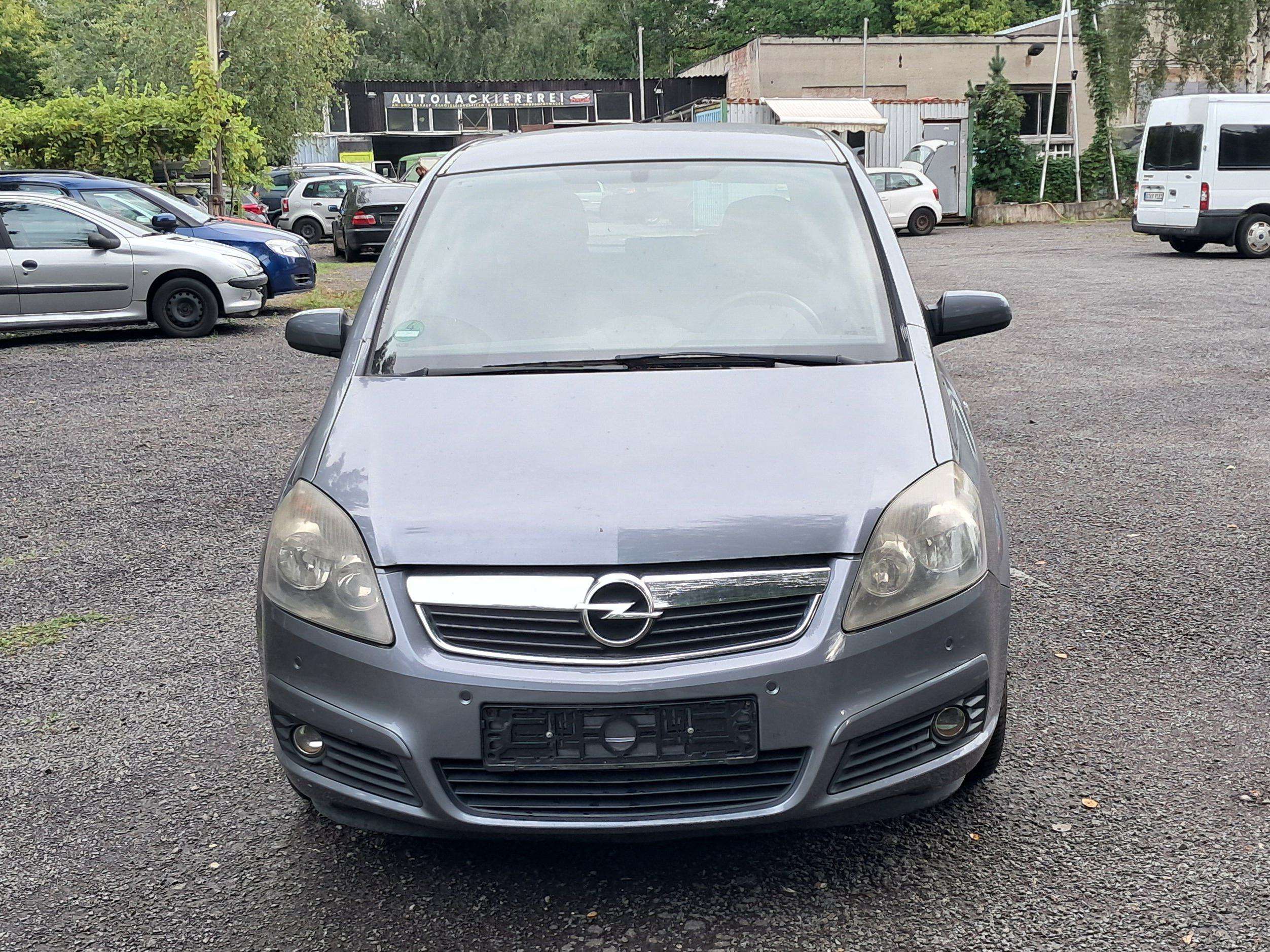 Second hand Opel Zafira 