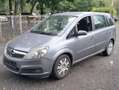 Opel Zafira - thumbnail 3
