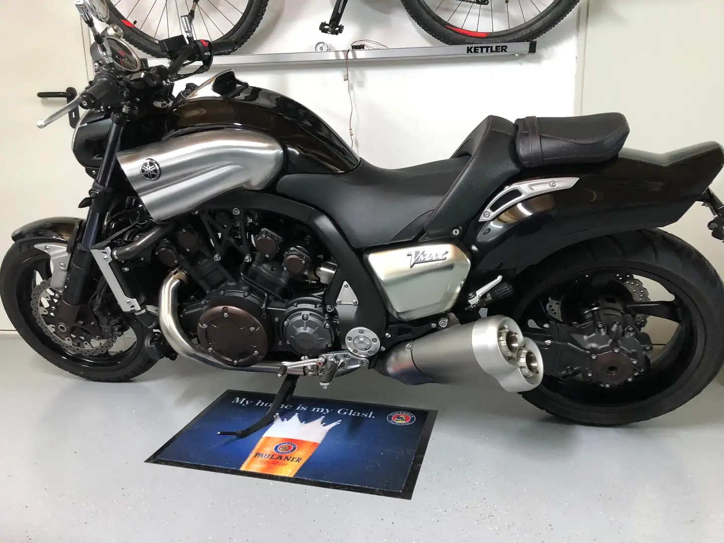 Yamaha Vmax VMAX 1700  Fast wie NEU Negro - 1