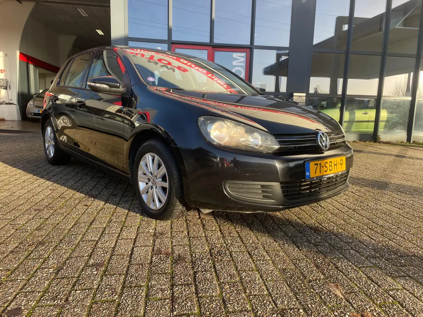 Volkswagen Golf 1.2 TSI Comfortline BlueMotion Noir - 1