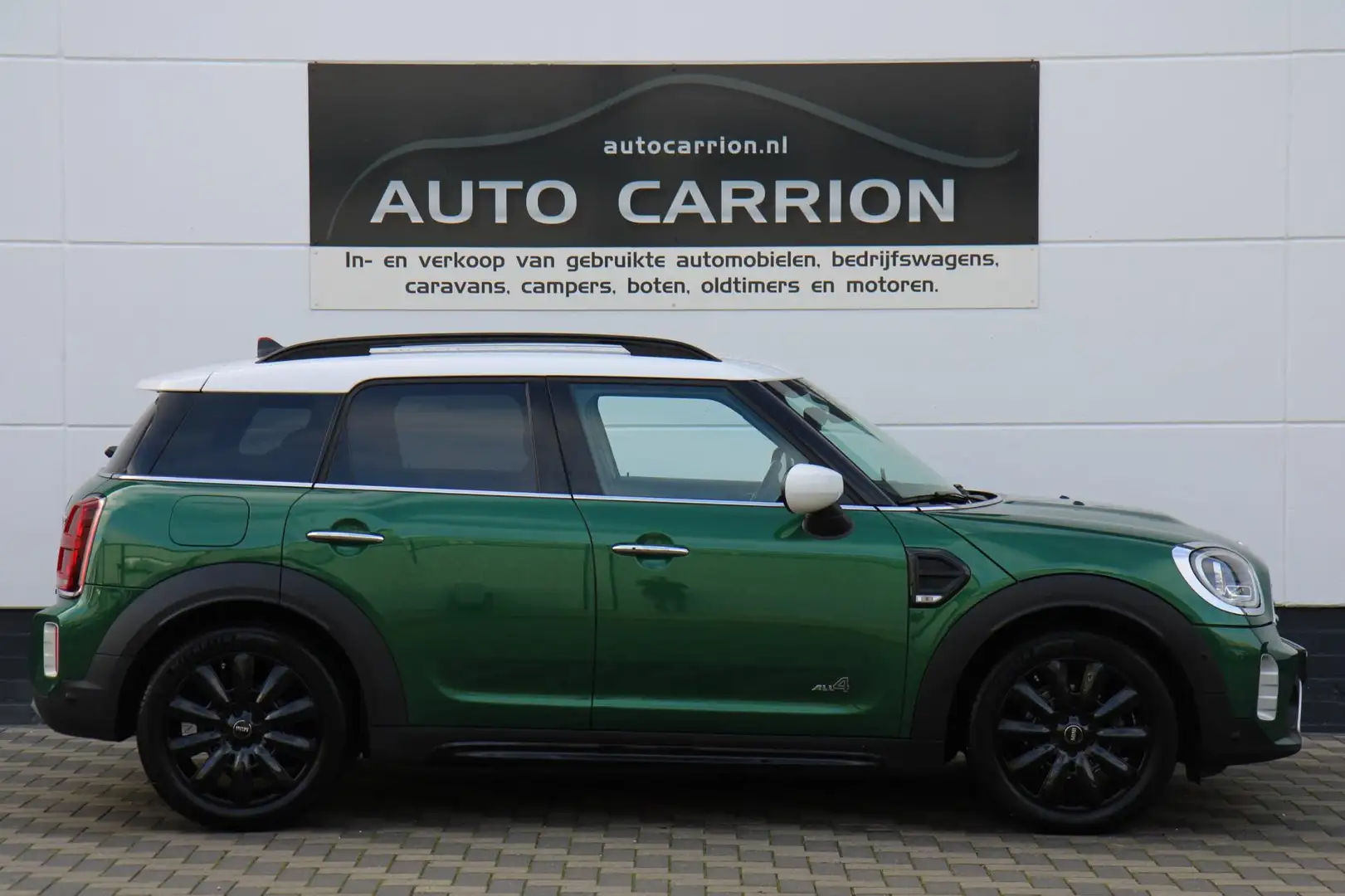 MINI Cooper Countryman 1.5 ALL4 Carplay HUD Leder Camera !! Groen - 2