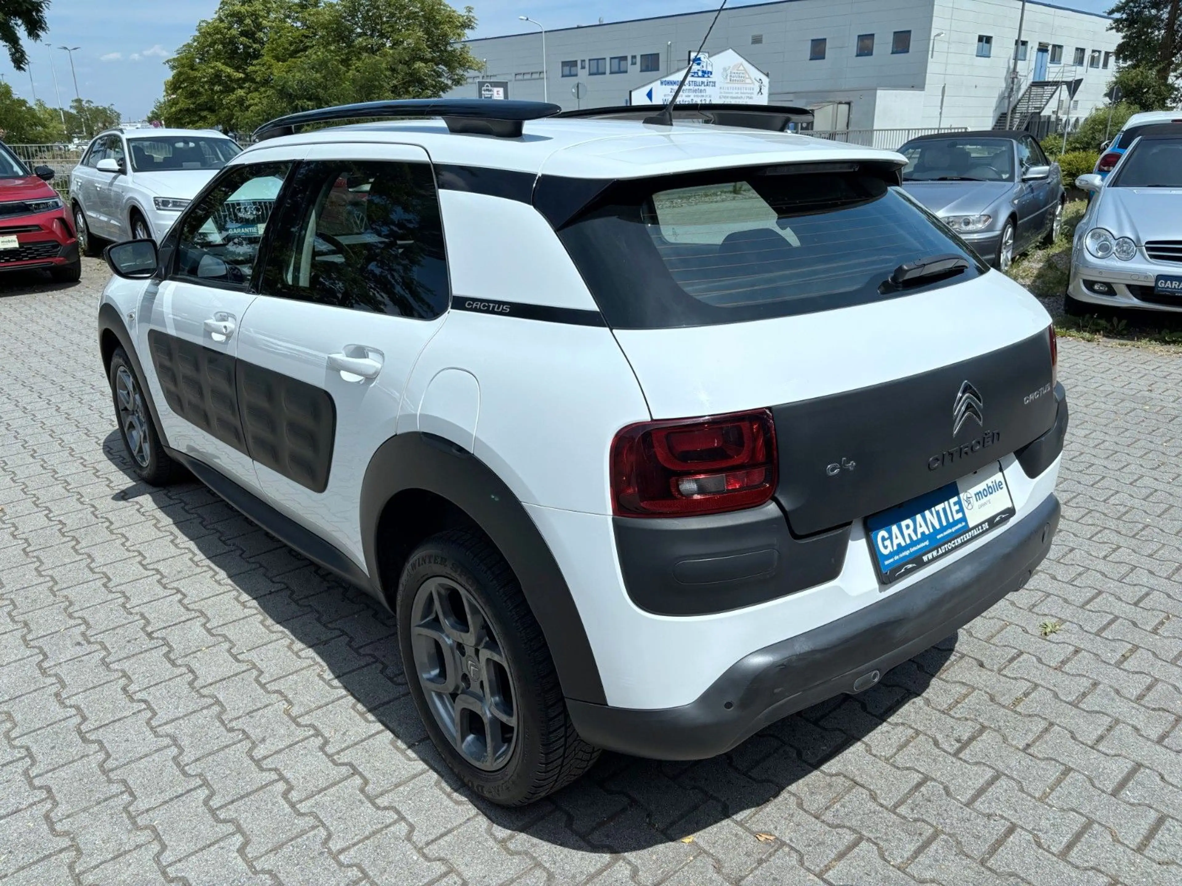 Citroen C4 Cactus BlueHDi 100 S&S ETG6 Selection 1-Hand — photo 13