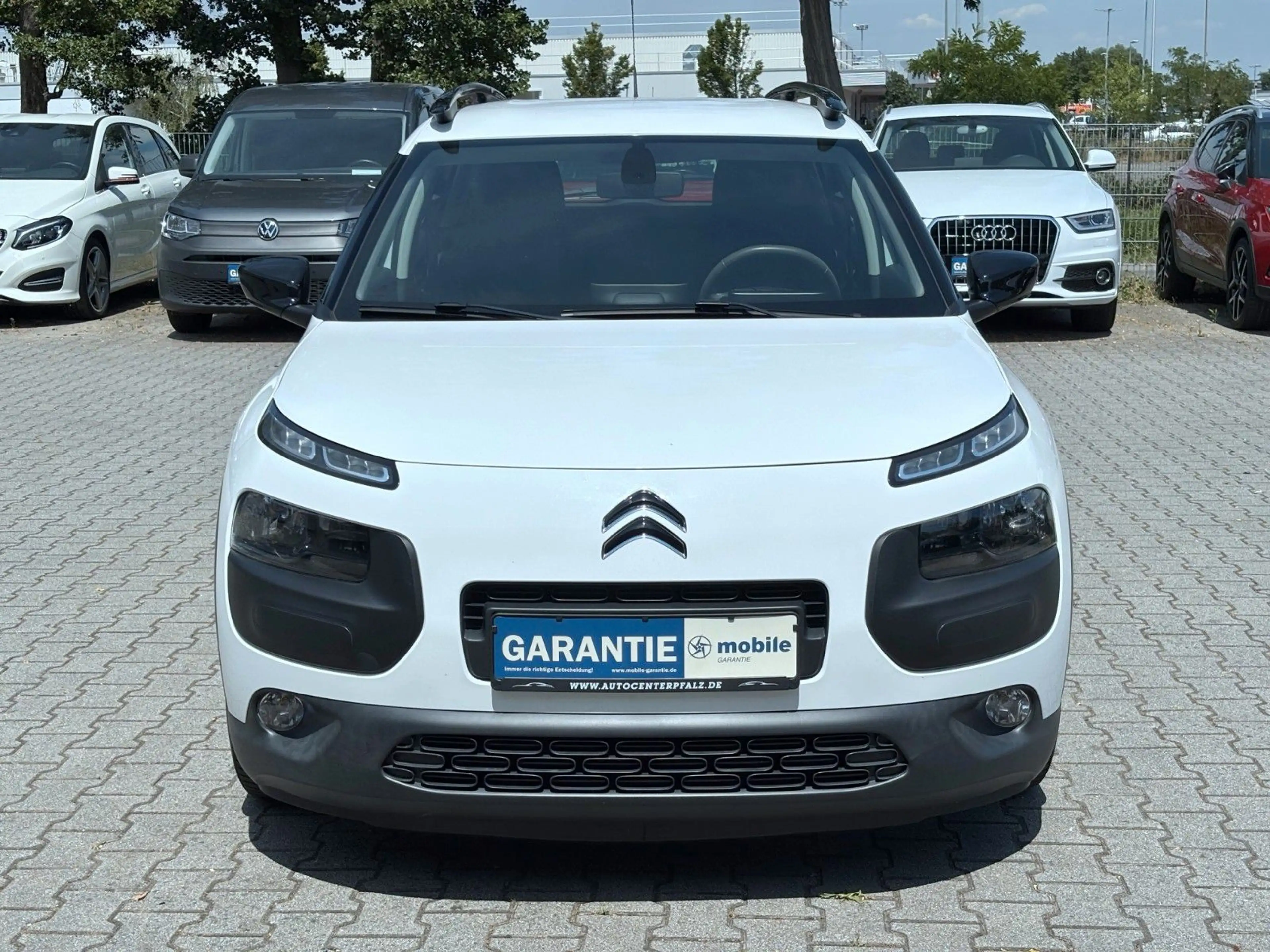Citroen C4 Cactus BlueHDi 100 S&S ETG6 Selection 1-Hand — photo 2