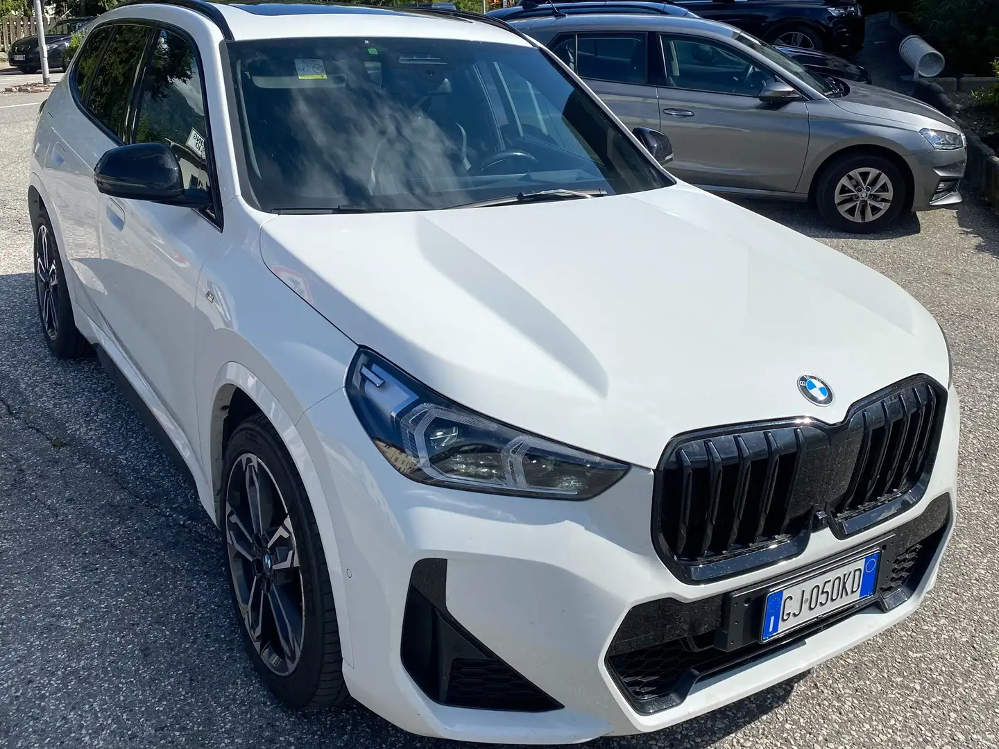 BMW X1 X1 U11 xdrive23d mhev 48V MSport Edition Weiß - 2