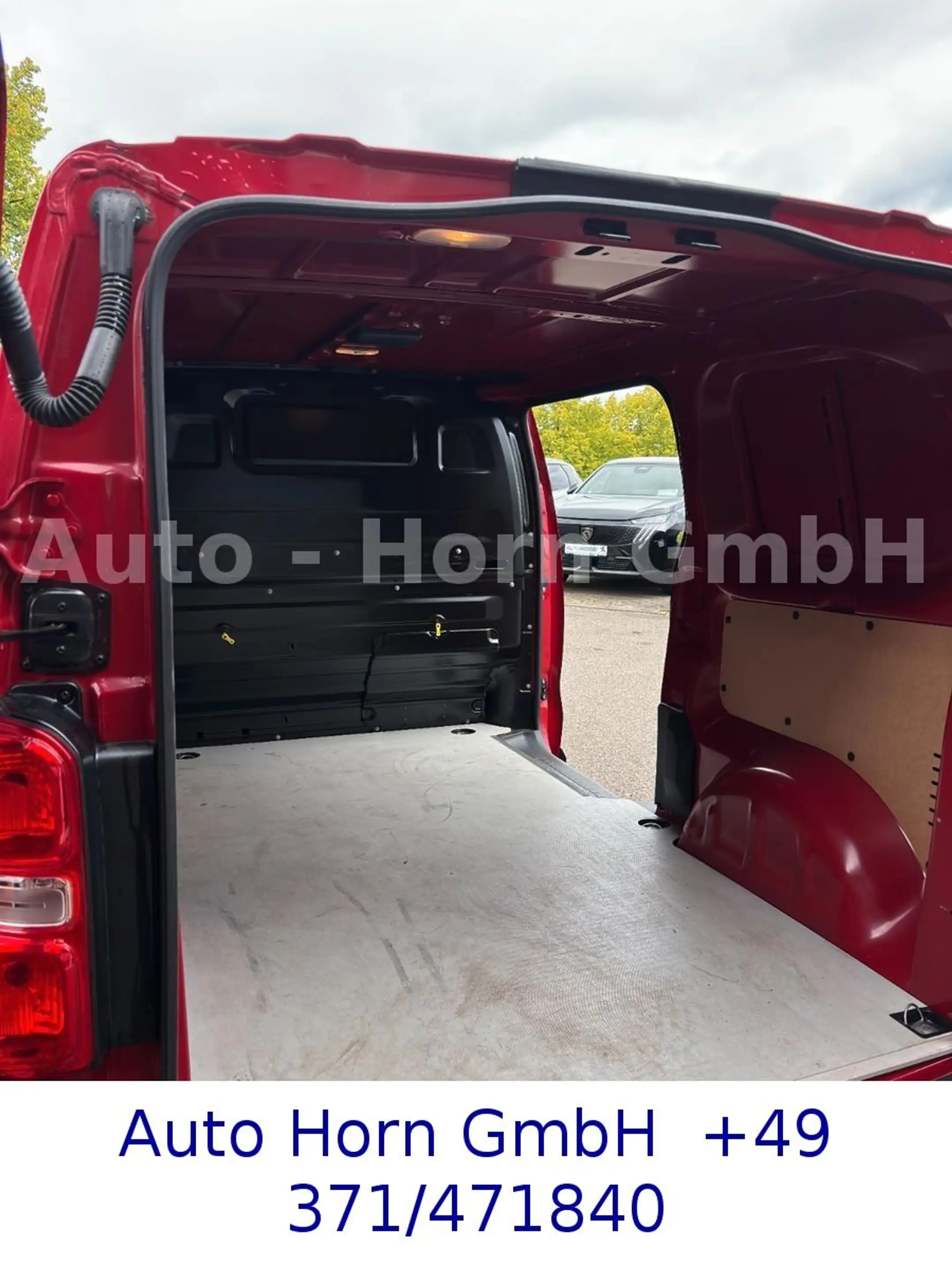 Peugeot Expert Kasten L2 mit AHK u. Standhzg. — photo 12