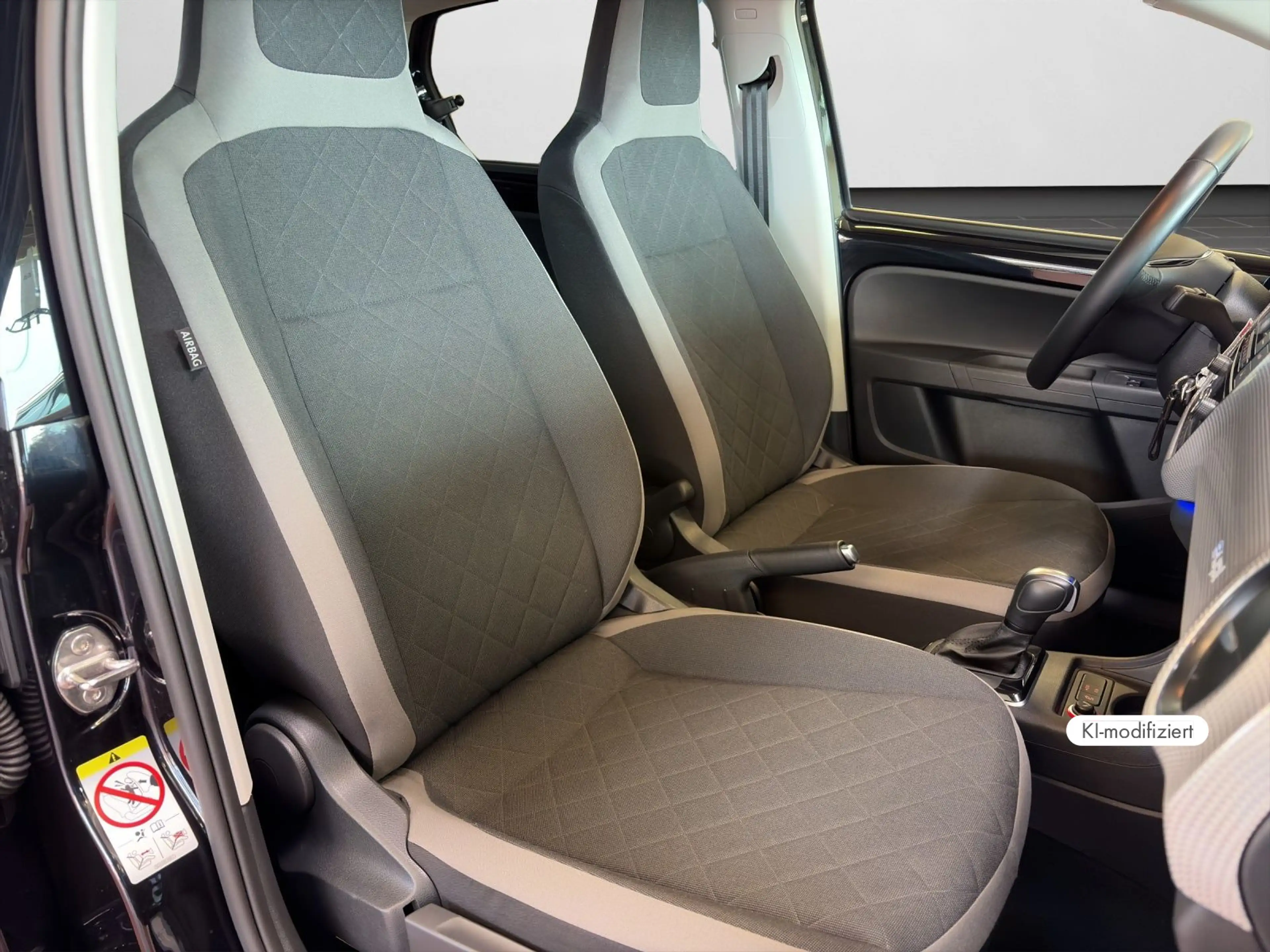 Volkswagen e-up! Edition *CCS*Kamera*Tempomat*Sitzh*PDC* — photo 4