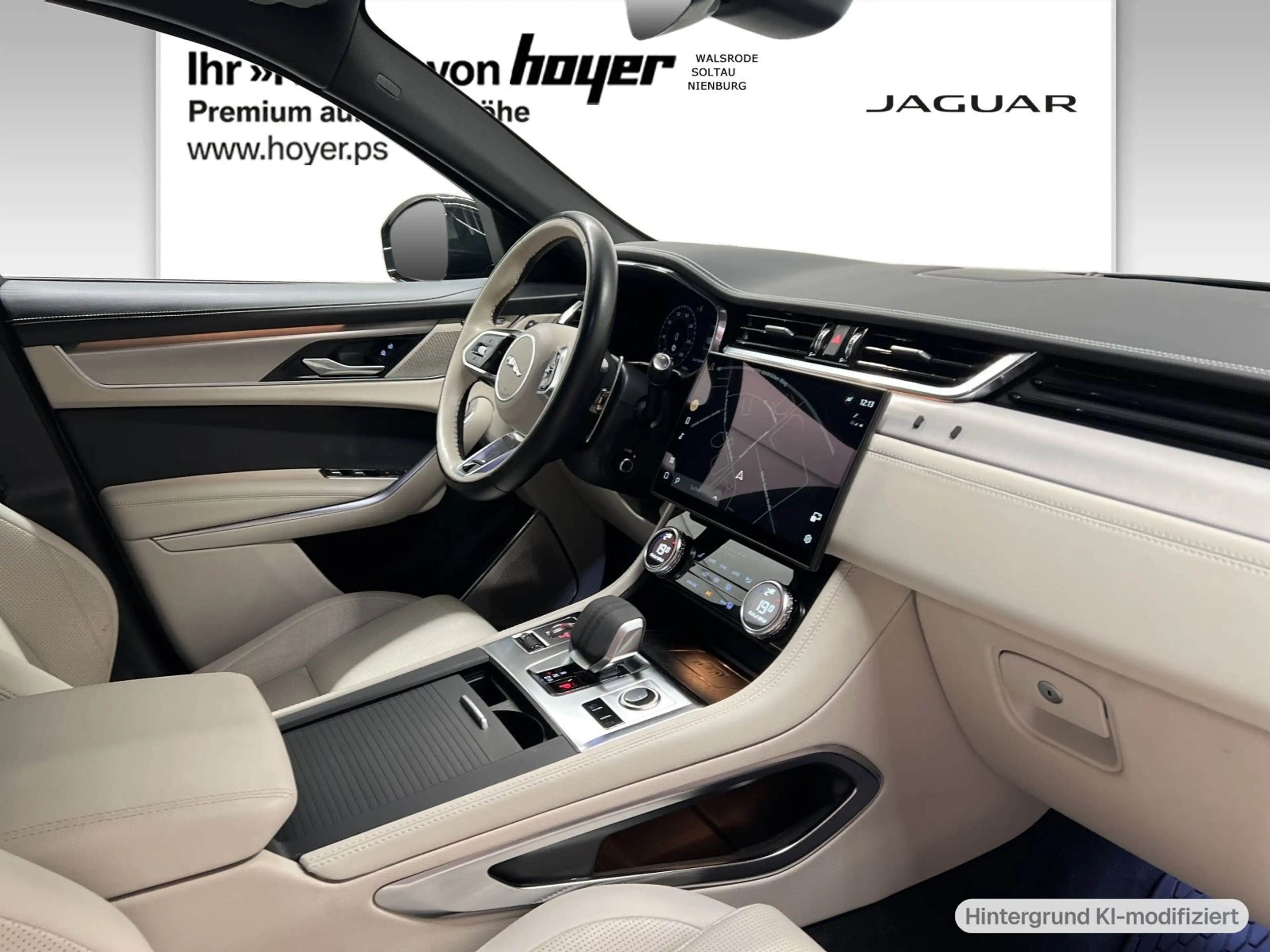 Jaguar F-Pace R-Dynamic S LED Shz RFK Black Pack — photo 4