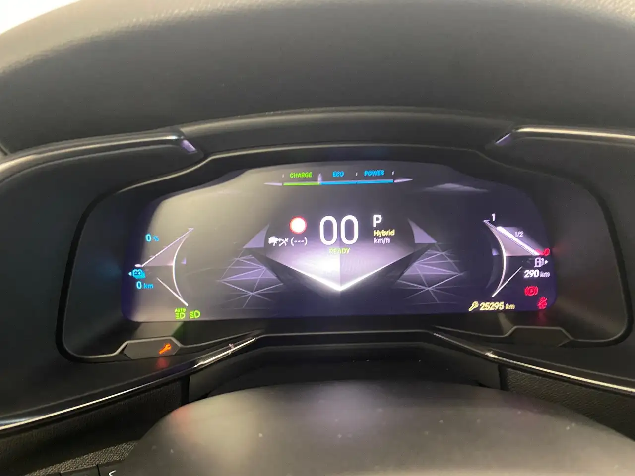 DS Automobiles DS 7 E-Tense 300 Hybrid 4x4 Opera S&S LED*NAVI*RFK 1... 8