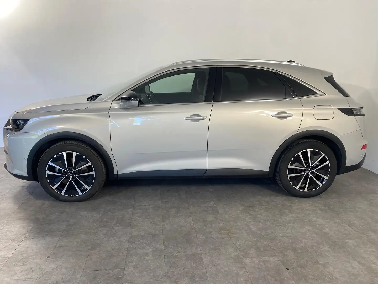 DS Automobiles DS 7 E-Tense 300 Hybrid 4x4 Opera S&S LED*NAVI*RFK 1... - 2