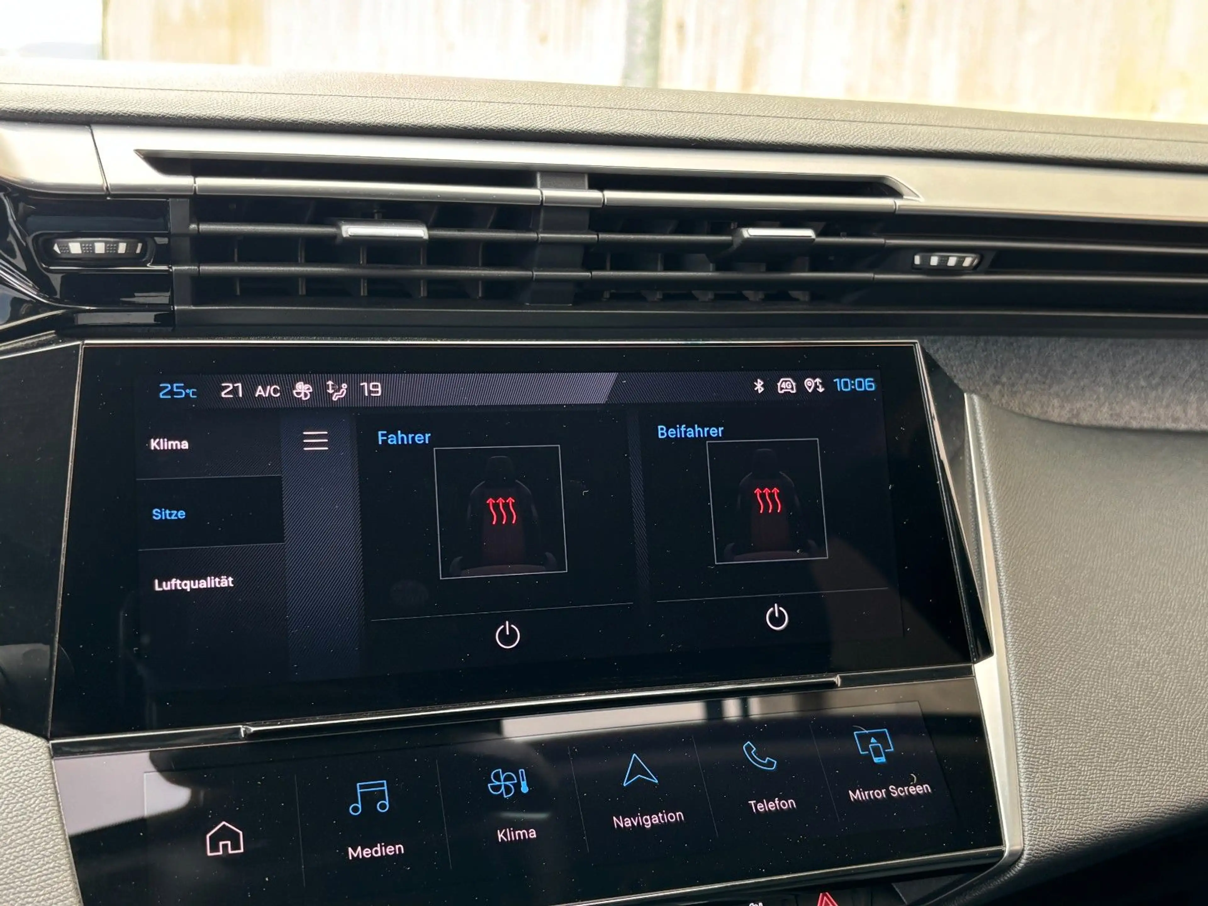 Peugeot 308 Allure,Kamera,LED,MirrorScr,Navi — photo 13