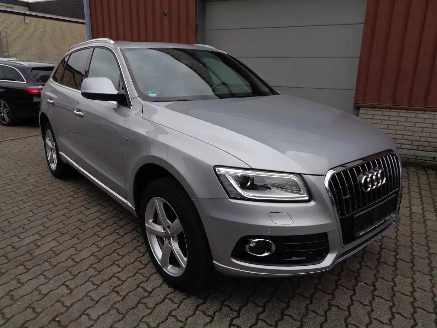 Audi Q5 3.0 TDI quattro *S line* Panorama Argent - 1
