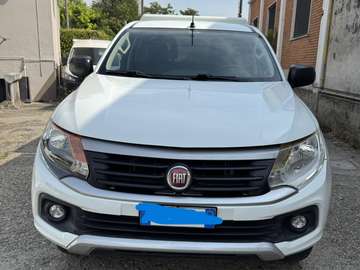 Fullback 2.4 cabina estesa SX 4wd HARD TOP 151 CV 4 POSTI EURO 6 IVA ESCLUSA MOLTO BELLO