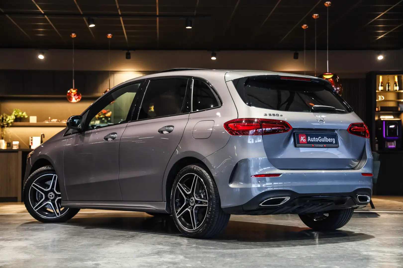 Mercedes-Benz B 250 e Star Edition AMG VERKOCHT Line Premium Plus Edit Gris - 2