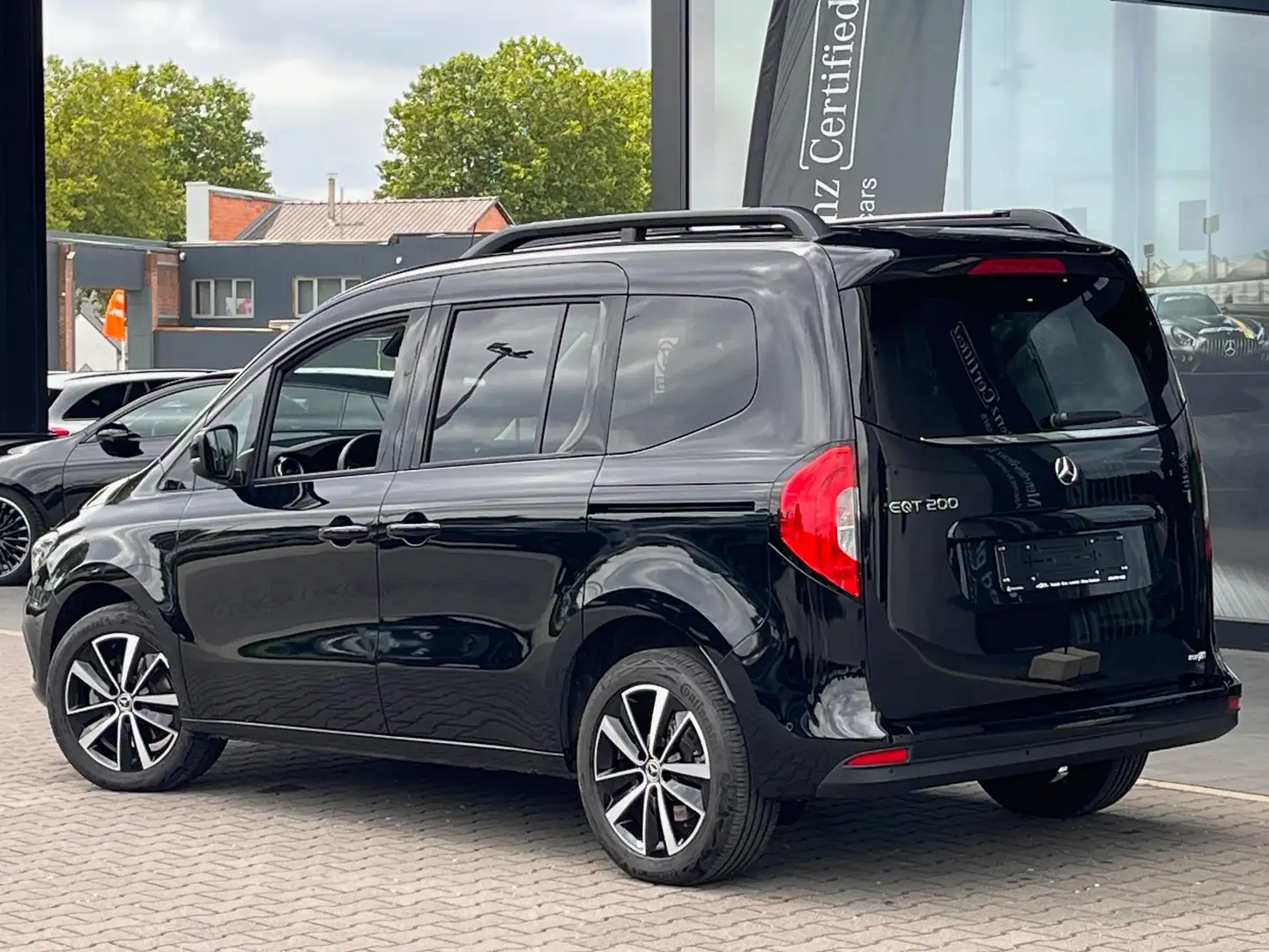 Mercedes-Benz EQT 200 L2 Advanced Plus Schwarz - 2