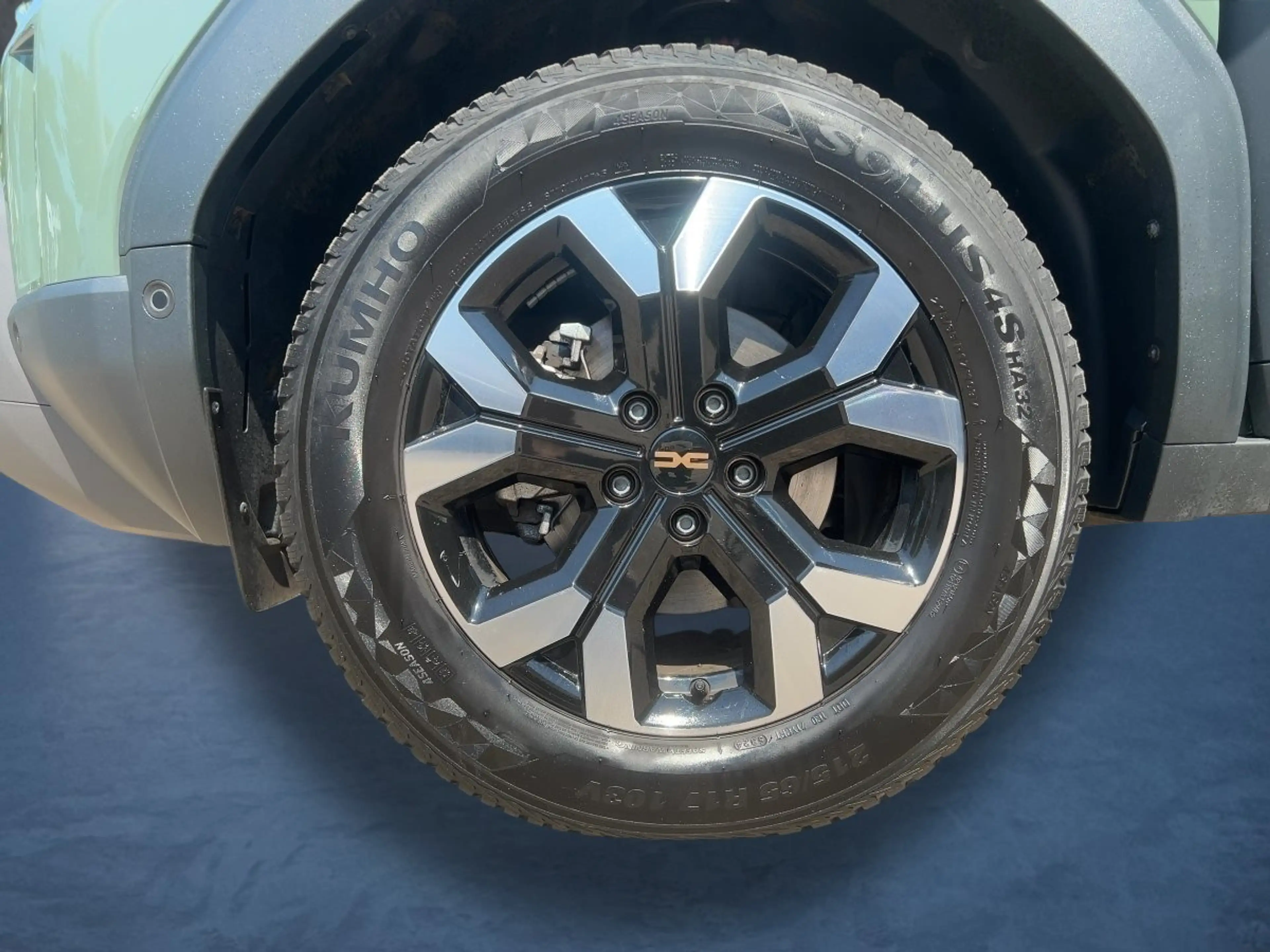 Dacia Duster 1.6 Hybrid 140 Extreme — photo 18