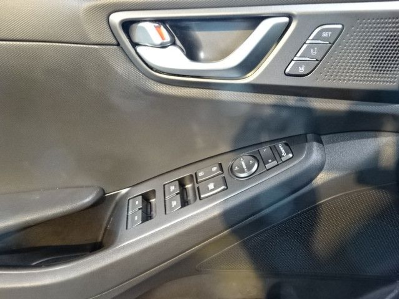 Hyundai IONIQ 1,6 GDI Premium Hybrid *LED*NAVI*LEDER — photo 15