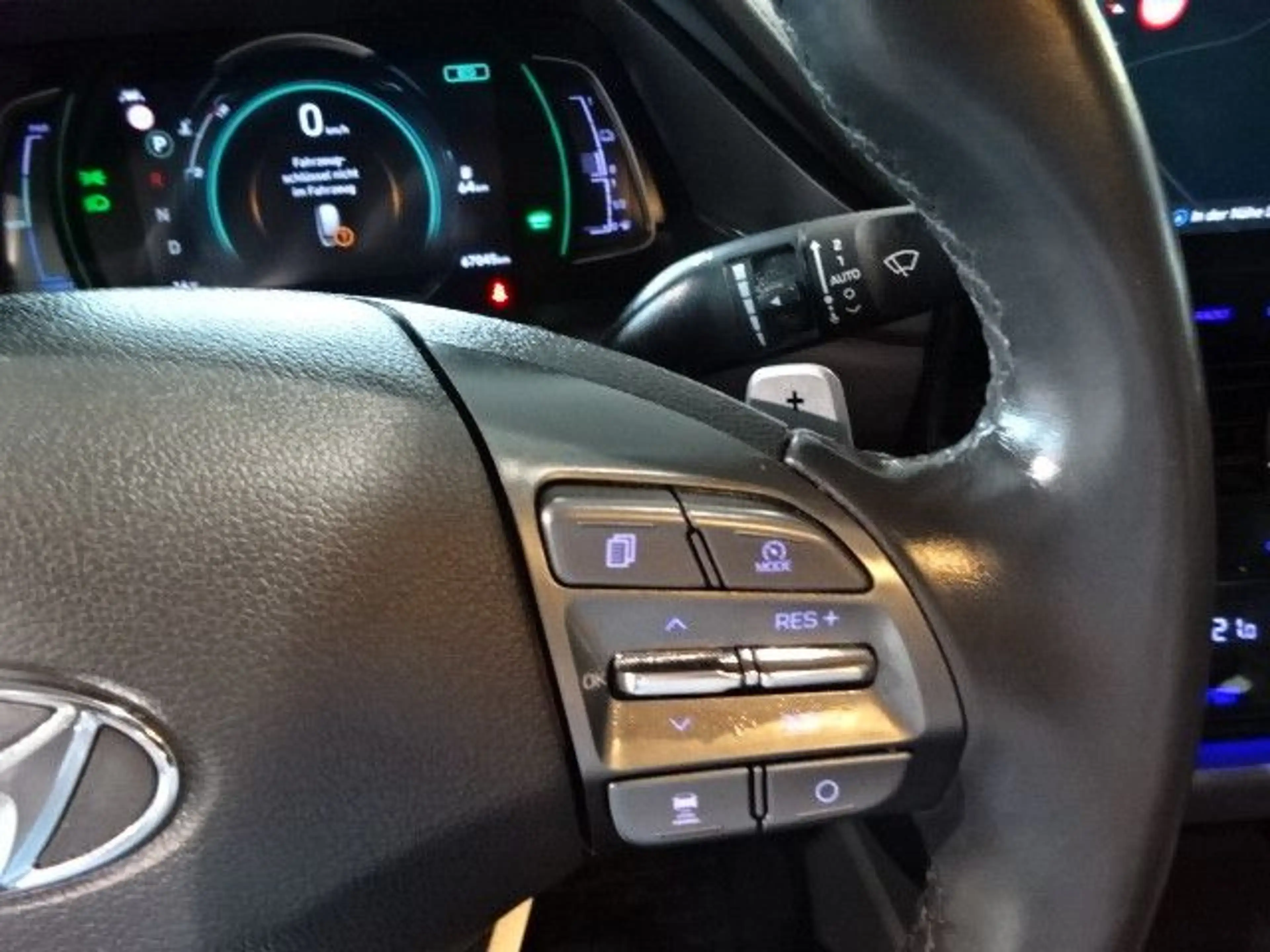 Hyundai IONIQ 1,6 GDI Premium Hybrid *LED*NAVI*LEDER — photo 13