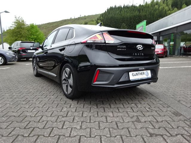 Hyundai IONIQ 1,6 GDI Premium Hybrid *LED*NAVI*LEDER — photo 4