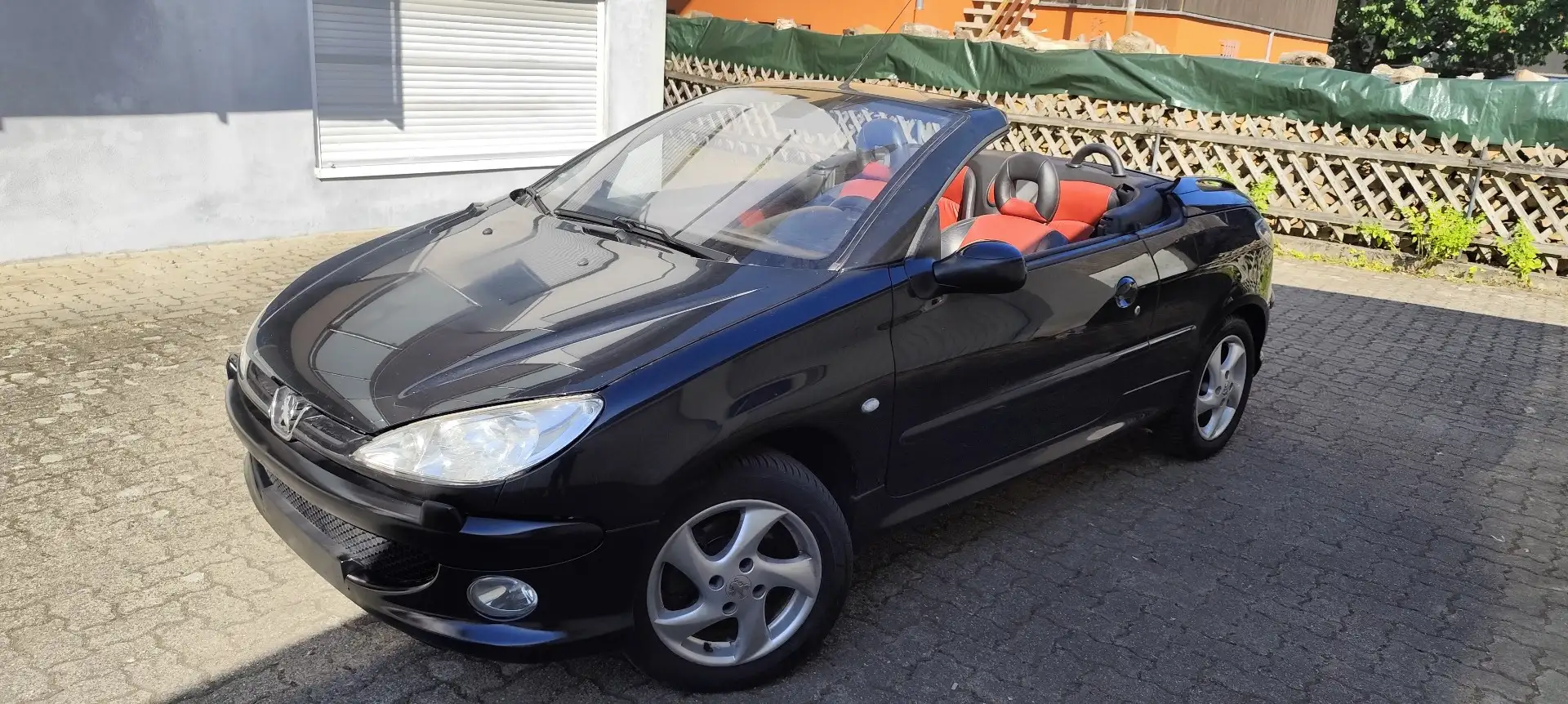Peugeot 206 CC Platinum VB. Schwarz - 1