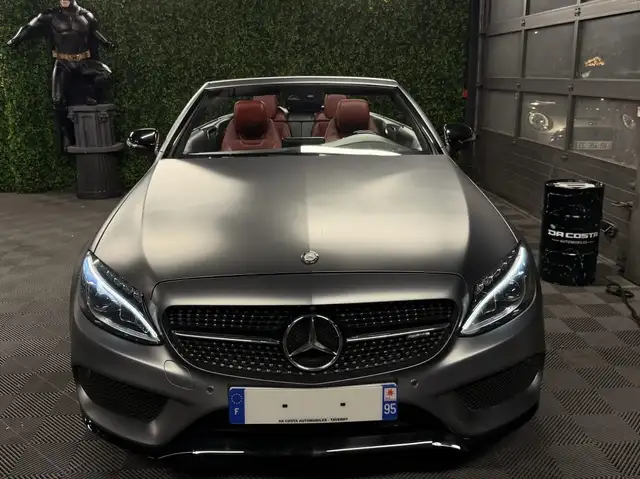 Mercedes-Benz C-Class view 8