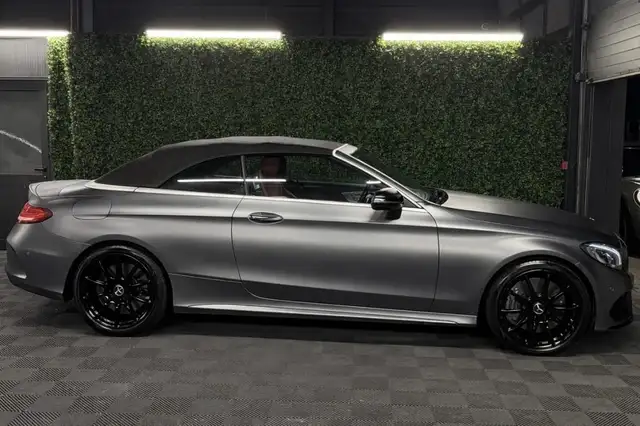 Mercedes-Benz C-Class view 6