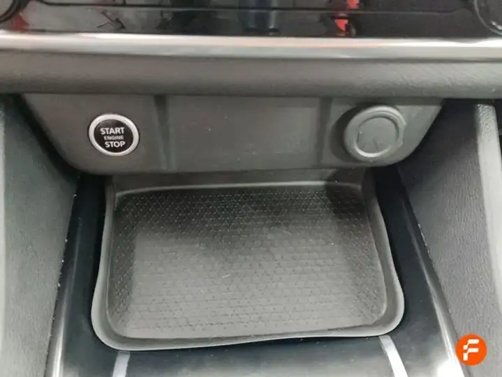Nissan Qashqai DIG-T mHEV 4x2 Acenta (2021) 2022, foto 16