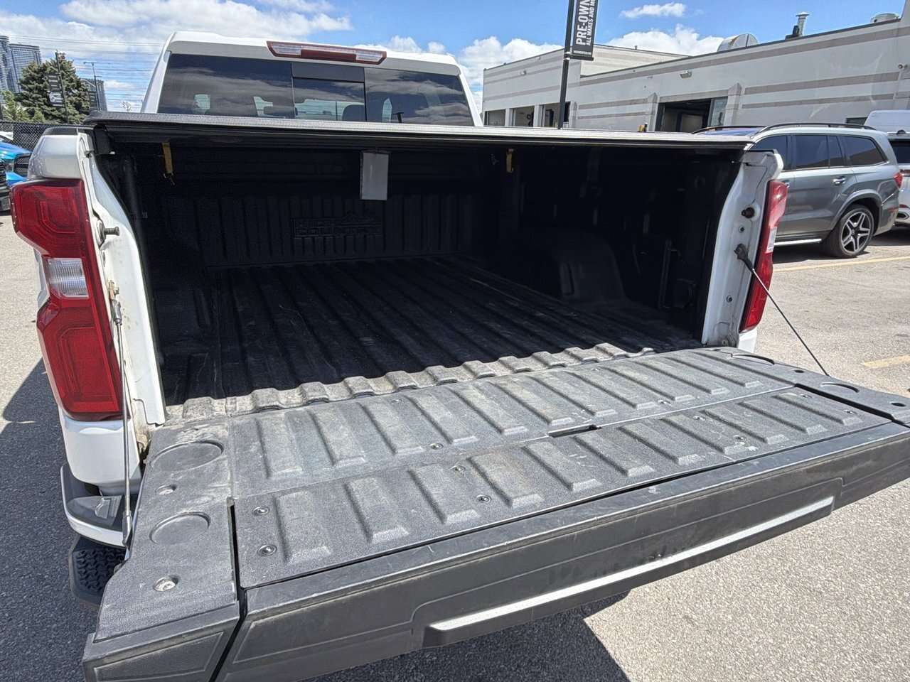 used 2021 Chevrolet Silverado 1500 car, priced at $46,888