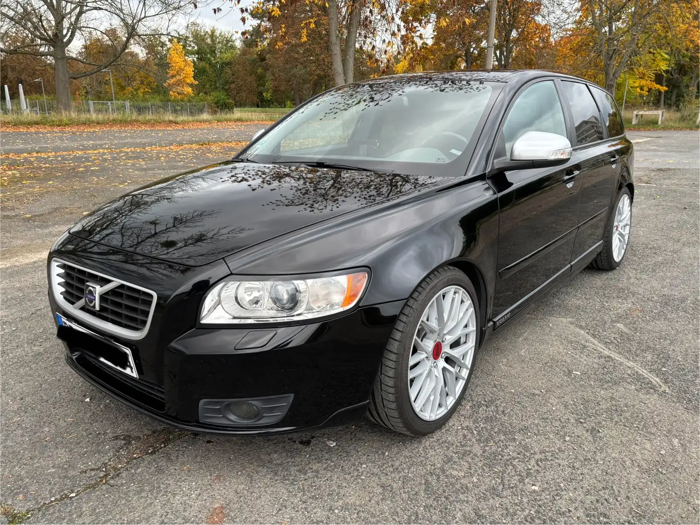 Volvo V50 T5 Momentum - 1