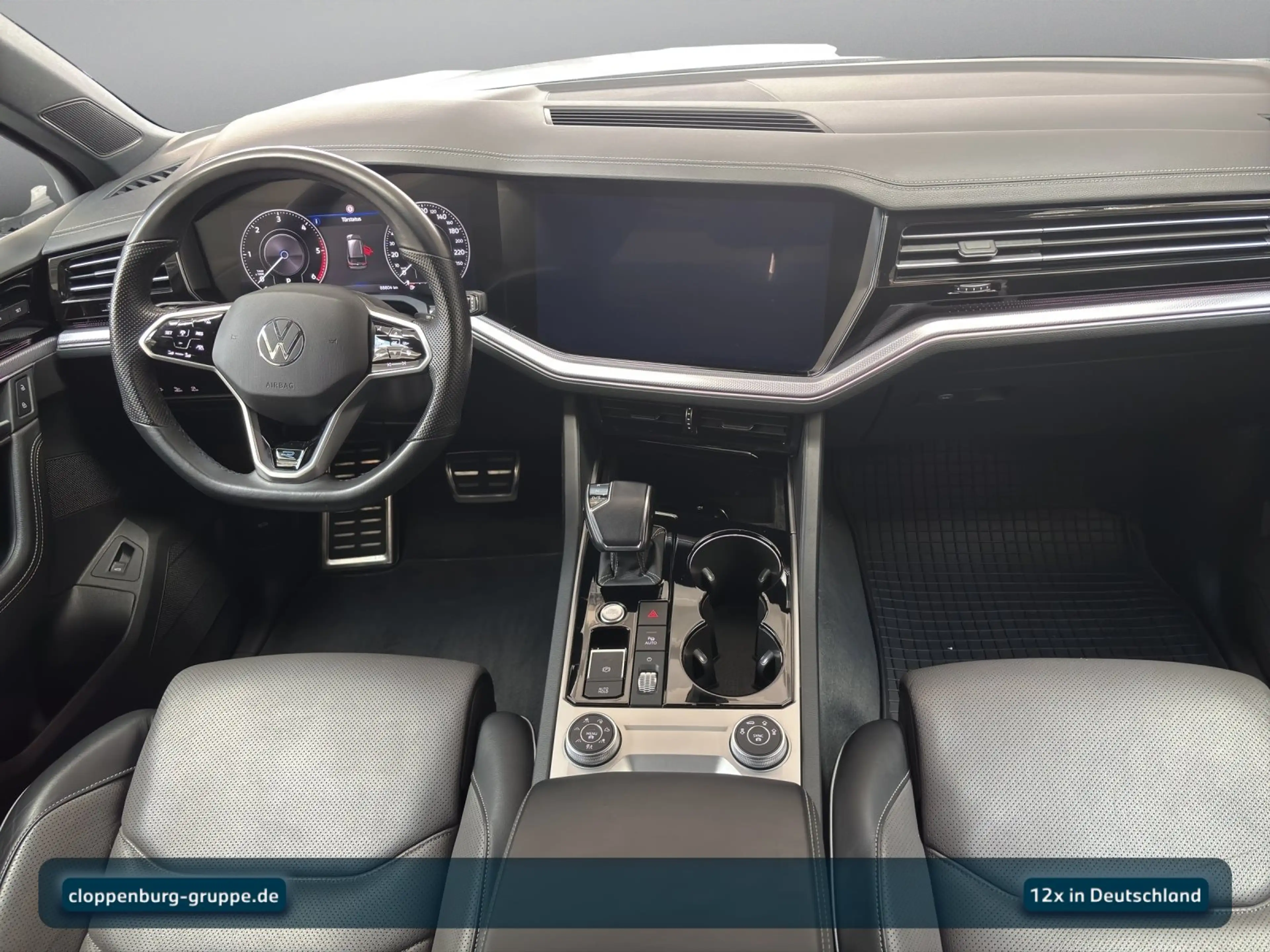 Volkswagen Touareg 3.0 TDI R-Line 4Motion — photo 15
