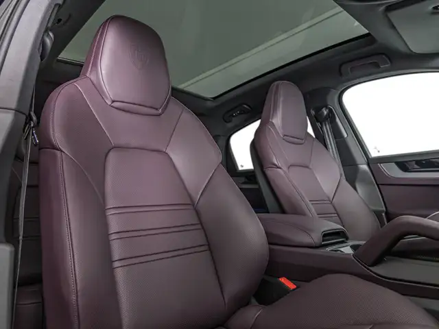 Porsche Cayenne view 14