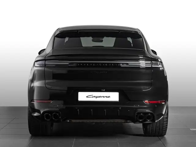 Porsche Cayenne view 4