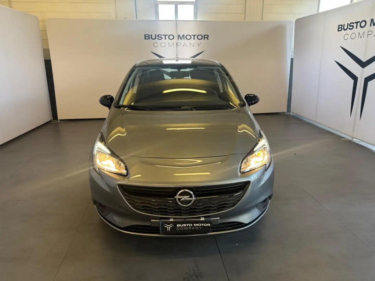 Opel Corsa 1.2 5 porte Innovation Grigio - 2