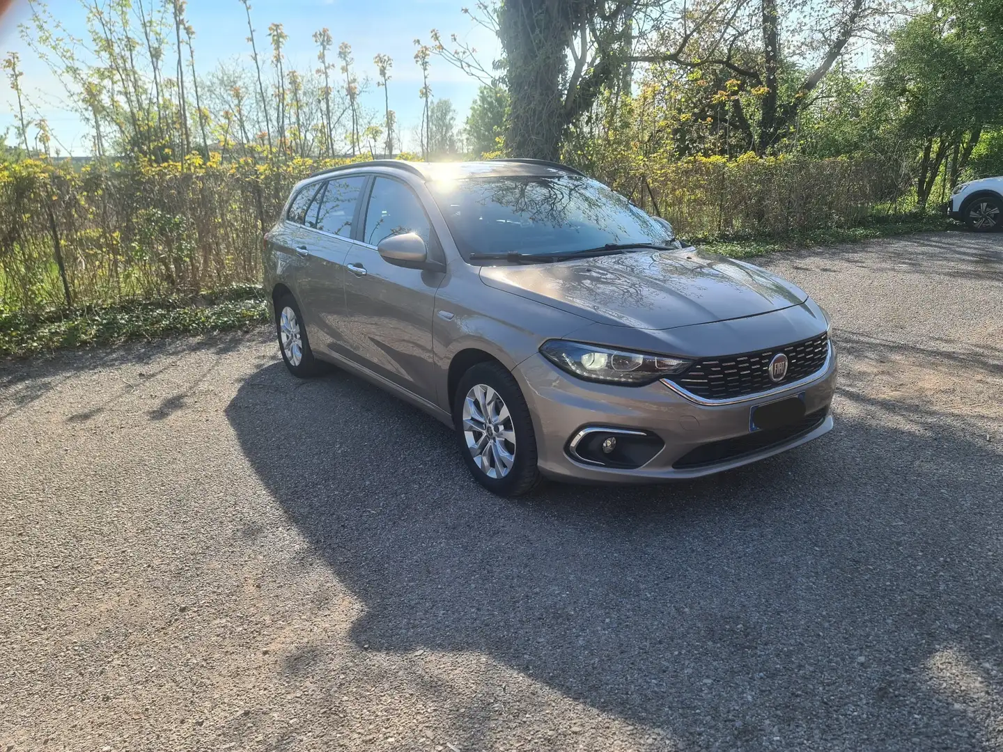 Fiat Tipo 5p 1.6 mjt Lounge s&s 120cv dct Brons - 2